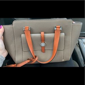 Dooney and Bourke purse